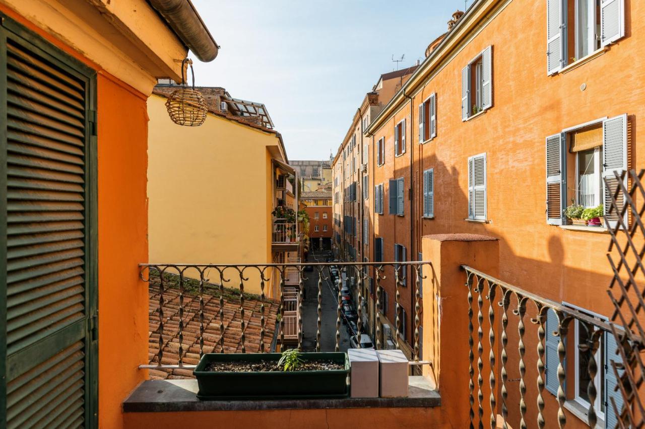 Studio Malcontenti Con Terrazzo By Wonderful Ltaly Bologna Eksteriør bilde